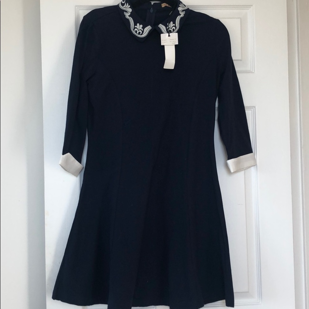 Chic Professional - Picture 5 of 5